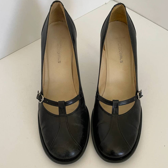 BCBGirls Nottec Black Mary Jane Pumps, Size 8 🔴CLEARANCE🔴 - Picture 1 of 3